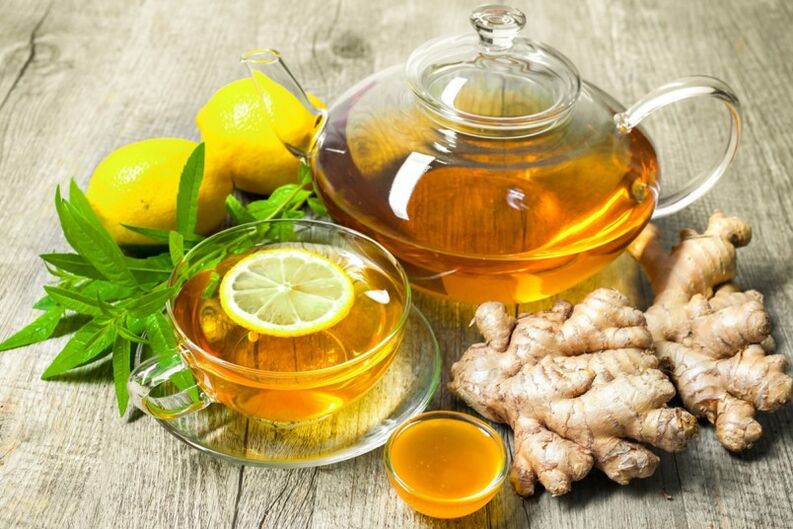 Limonlu ve zencefilli çay, bir erkeğin metabolizmasını düzene sokmaya yardımcı olur